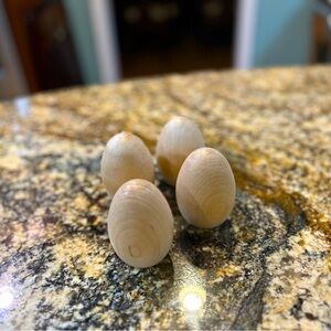Set of 4 Small Wooden Eggs for Crafts and Decorating